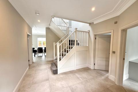 undefined, Hawthorn Lane, Warfield, Bracknell, RG42