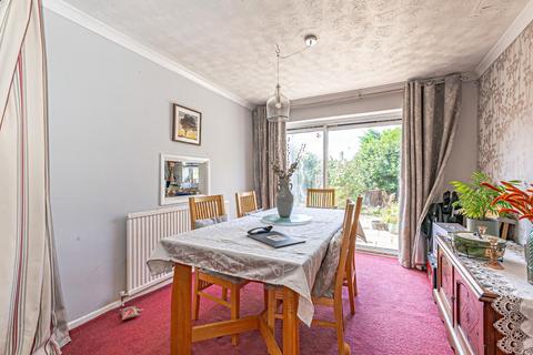 undefined, Pennivale Close, Leighton Buzzard