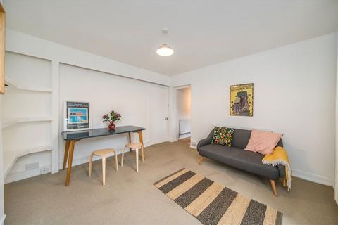 1 bedroom flat for sale, Gaskin Street, London N1