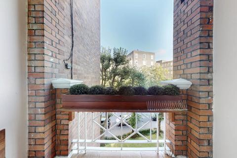 1 bedroom apartment for sale, Circus Lodge, Circus Road, London, NW8