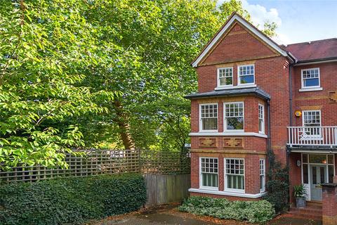 Waldegrave Park, Twickenham