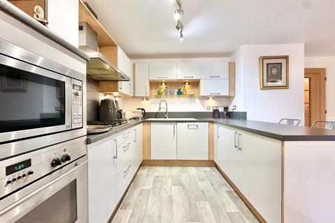 2 bedroom flat for sale, Richmond Hill Drive, Bournemouth BH2