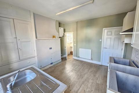 2 bedroom terraced house for sale, Main Street, Hackthorn, Lincoln