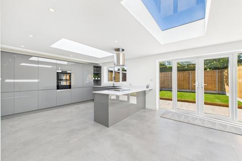 undefined, Wells Close, Cheltenham, Gloucestershire, GL51