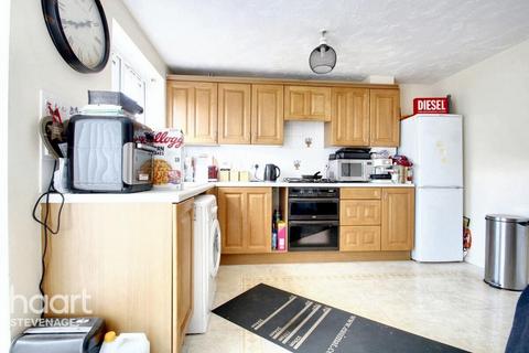 undefined, Tamar Close, Stevenage