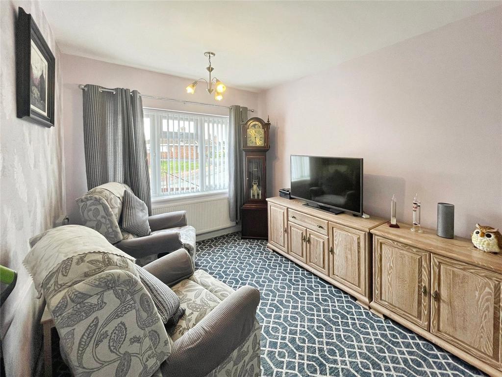 Reception2/Bedroom3