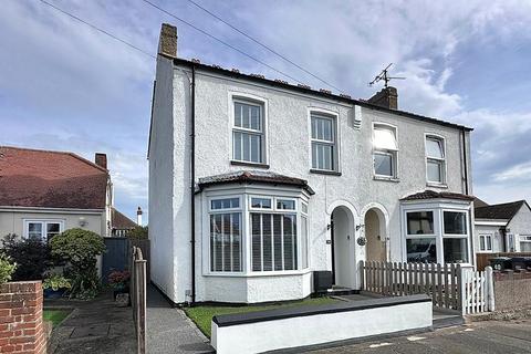 Glen Avenue, Herne Bay, CT6 6HY