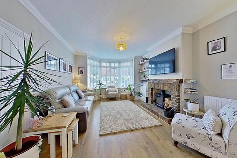 undefined, Glen Avenue, Herne Bay, CT6 6HY