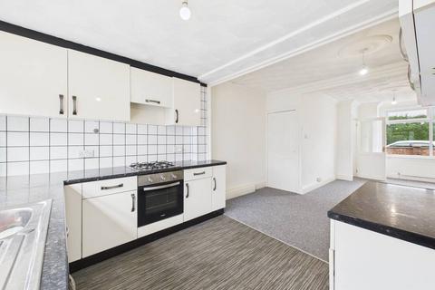 2 bedroom terraced house for sale, Swaledale Avenue, Hull, HU9 3UE