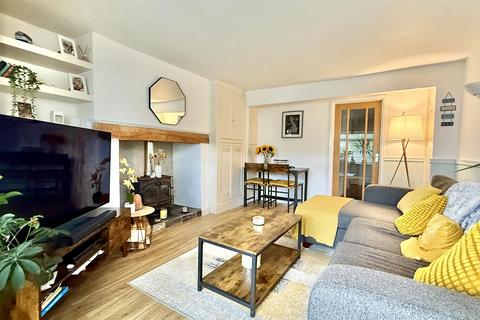 2 bedroom semi-detached house for sale, North Street, Braunton EX33