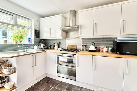 2 bedroom semi-detached house for sale, North Street, Braunton EX33