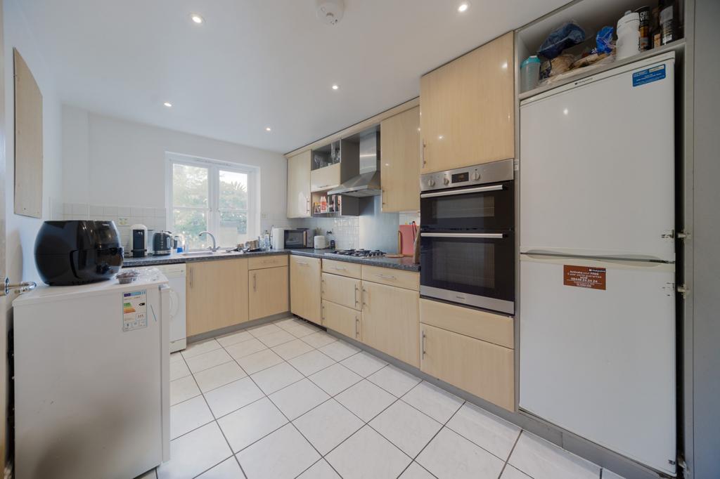 House in London - View 4