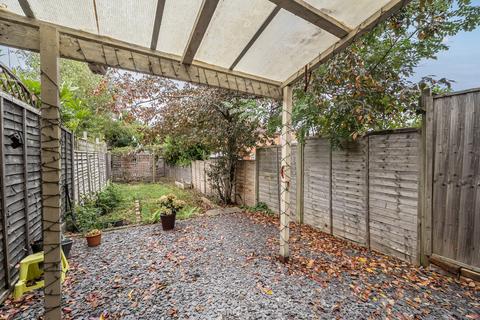 33 Cromwell Road, Caversham, Reading, RG4 5EA