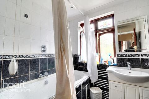 undefined, Pemberton Gardens, Romford