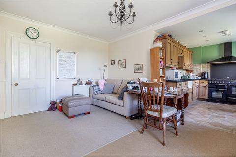 undefined, Stratford Road, Stratford-upon-avon CV37