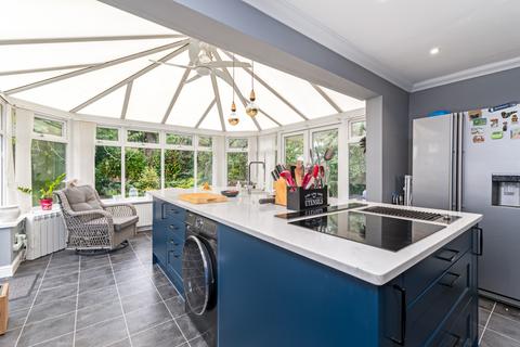 4 bedroom detached house for sale, Broadfield, High Roding CM6