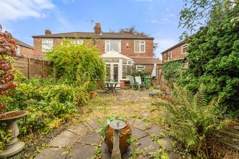 3 bedroom semi-detached house for sale, Brookside Road, Sale