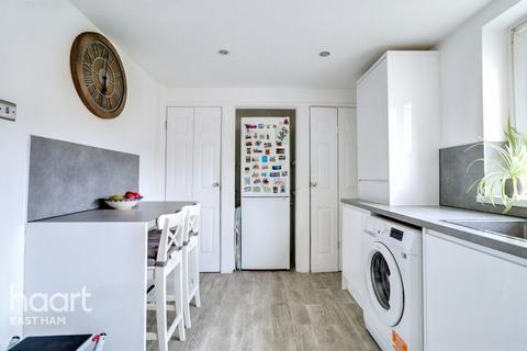6 Aldersbrook Lane, London, E12 5LG