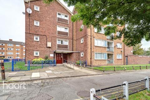 6 Aldersbrook Lane, London, E12 5LG