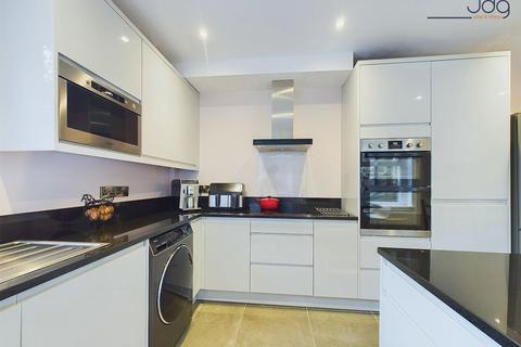 undefined, Meadowside, Lancaster | Renovated bay-fronted period home in Lancaster’s historic centre!