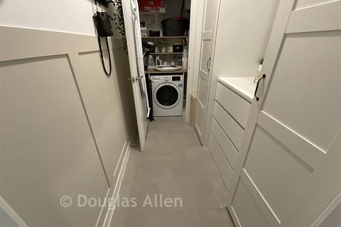 1 bedroom apartment for sale, Eagle Way, Brentwood, Essex