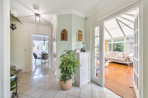 5 bedroom end of terrace house for sale, Honeypot Lane, London NW9