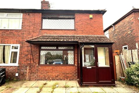 2 bedroom semi-detached house for sale, Laxey Crescent, Leigh