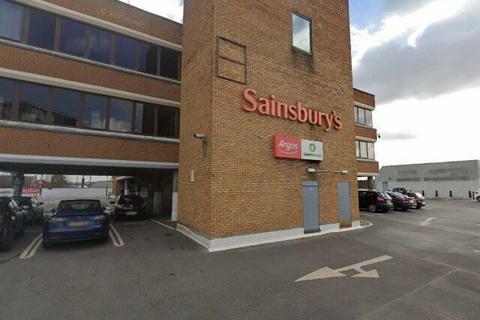 undefined, East Barnet Road, Barnet EN4