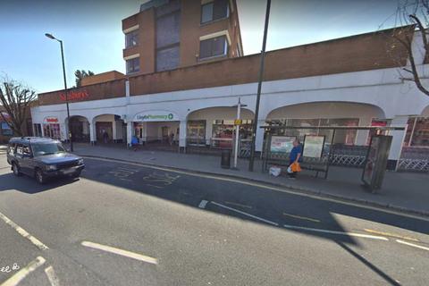 undefined, East Barnet Road, Barnet EN4