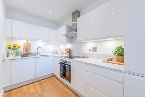 1 bedroom flat for sale, Hamme Building, Royal Docks, London, E16