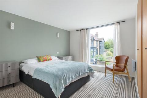 2 bedroom apartment for sale, 326 Cemetery Road, Sharrow Head S11