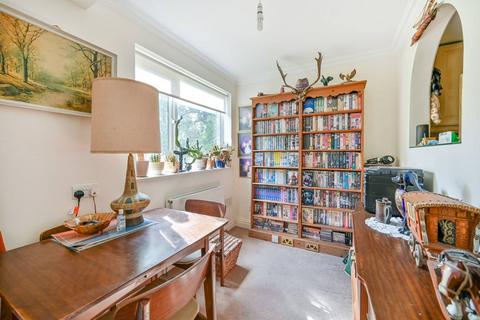 undefined, Morecoombe Close, Kingston Hill, Kingston upon Thames, KT2