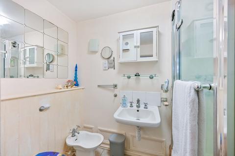 Flat 1, Ridge House Morecoombe Close, Kingston Upon Thames, KT2 7JQ