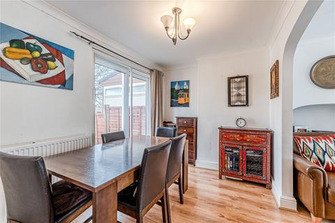 4 bedroom terraced house for sale, St. James Terrace, Horsforth, Leeds, West Yorkshireg
