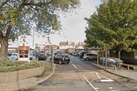 undefined, Tanners Lane, Ilford IG6
