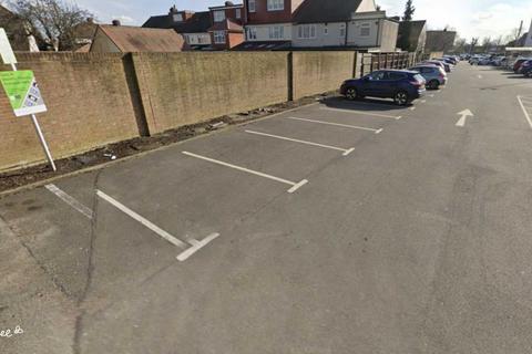 undefined, Tanners Lane, Ilford IG6