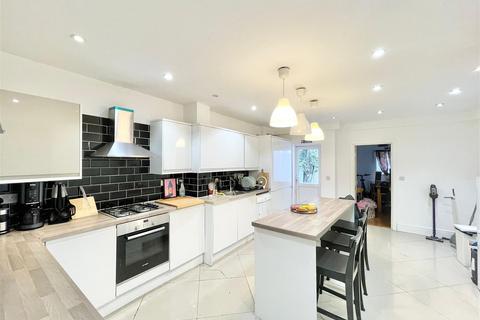 undefined, Melbourne Road, London E17