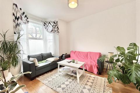undefined, Melbourne Road, London E17
