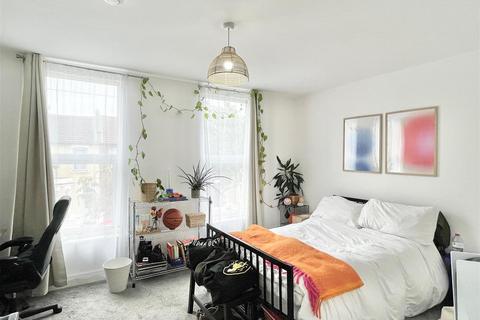 undefined, Melbourne Road, London E17