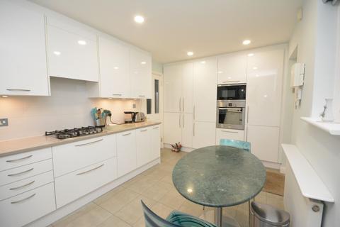 undefined, Woodside Grove, Larbert, FK5