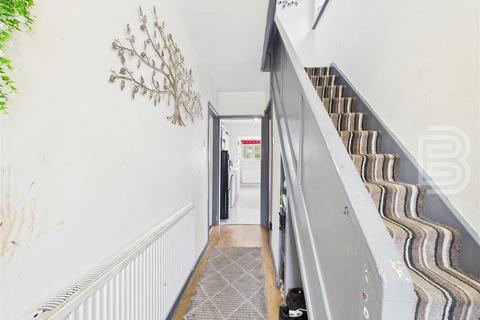 3 bedroom semi-detached house for sale, Almond Grove, Rugby CV21
