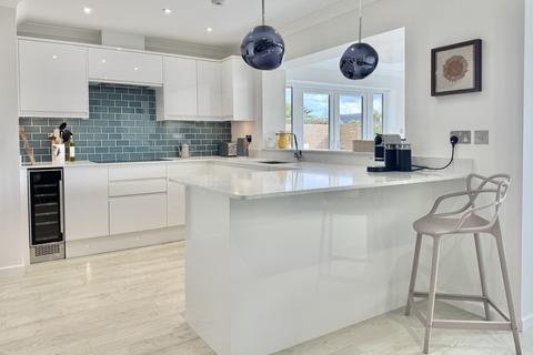 undefined, Crescent Rise, Constantine Bay, PL28