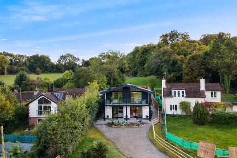 4 bedroom detached house for sale, Nags Head Lane, Great Missenden HP16