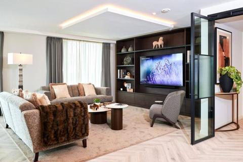 2 bedroom apartment to rent, Hyde Park, Kensington Gardens Square, W2