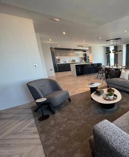 2 bedroom apartment to rent, Hyde Park, Kensington Gardens Square, W2