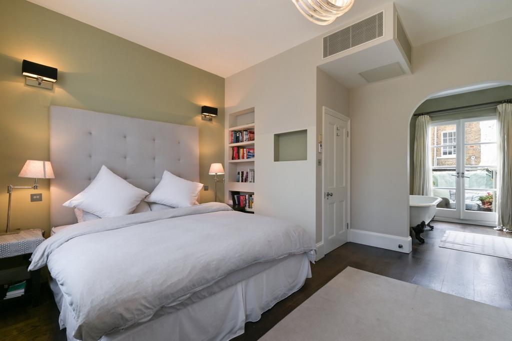 Principle Bedroom