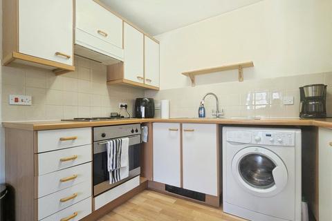 undefined, New Bright Street, Reading, Berkshire