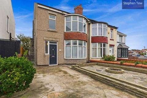 3 bedroom semi-detached house for sale, Warbreck Drive, Bispham, FY2