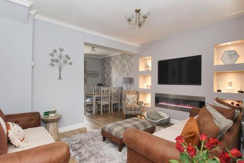 3 bedroom terraced house for sale, Cowbridge Road, Pontyclun, CF72 9BS
