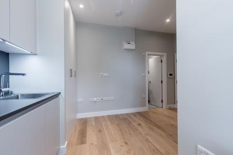 undefined, Flat 10 68 Arodene Road
